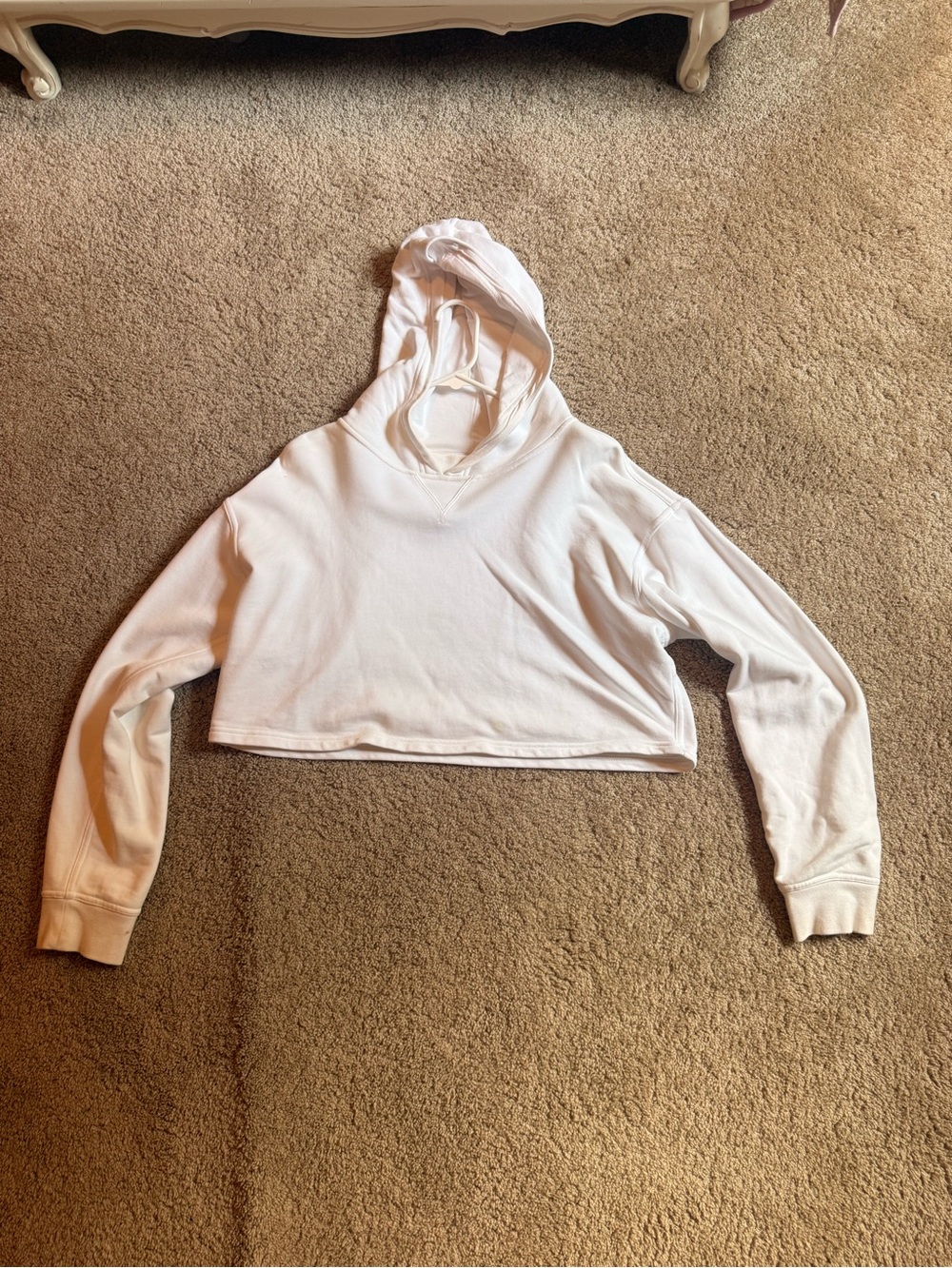 Lululemon cropped White Women's Hooded Sweatshirt